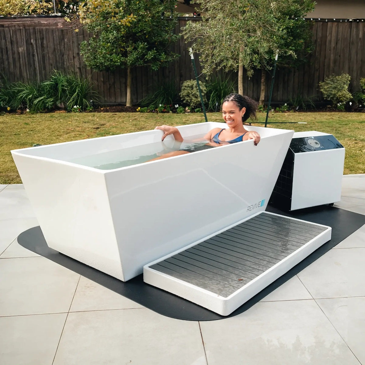 Revive 2 Person Traditional Sauna & Acrylic Cold Plunge