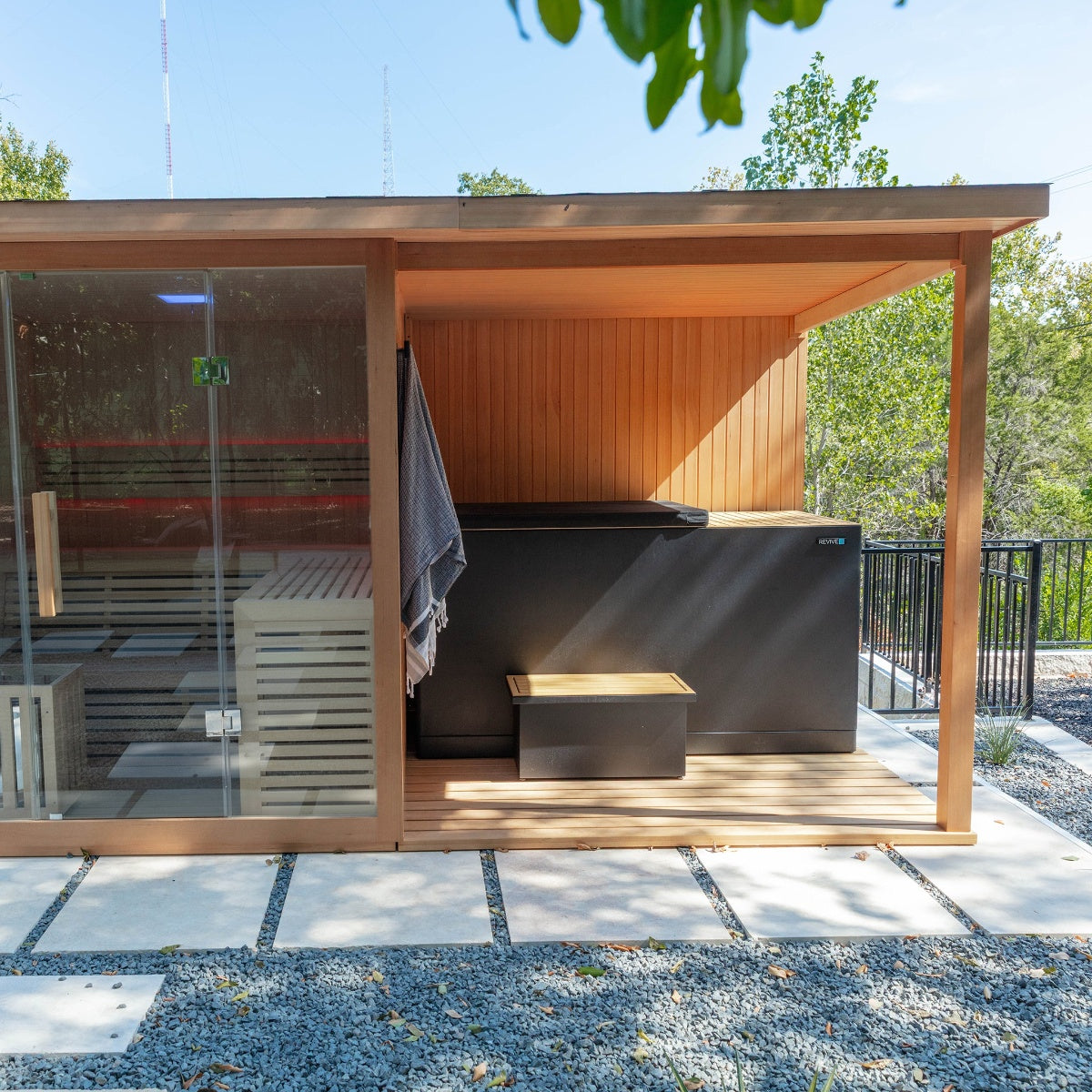 Revive - 4 Person Traditional Sauna With Extension Kit