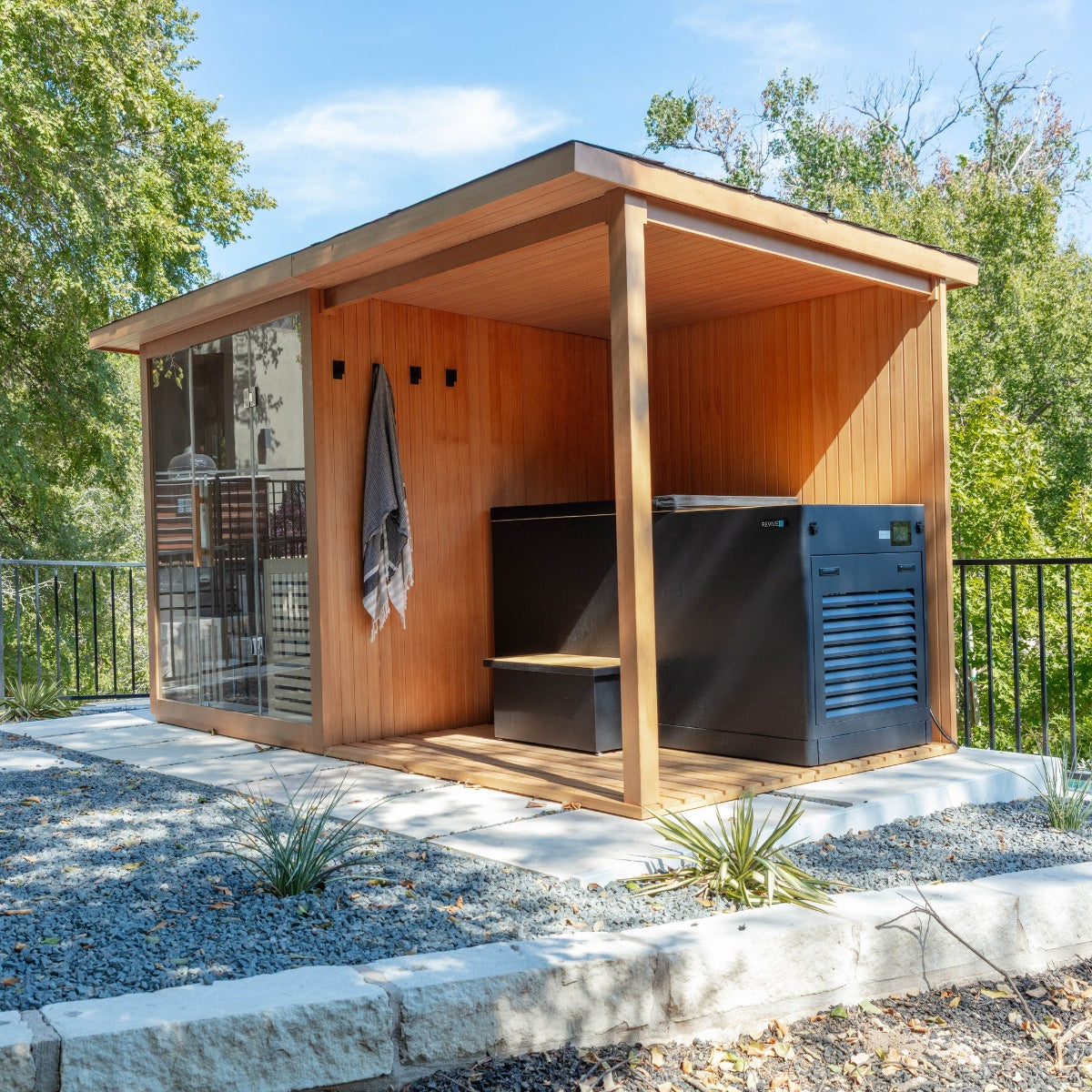 Revive - 4 Person Traditional Sauna With Extension Kit