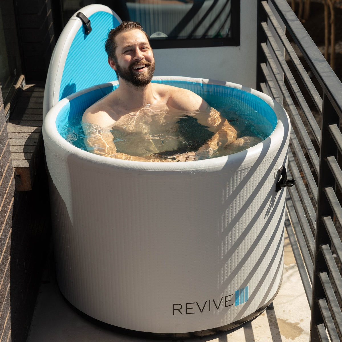 Revive - Inflatable Pod Plunge